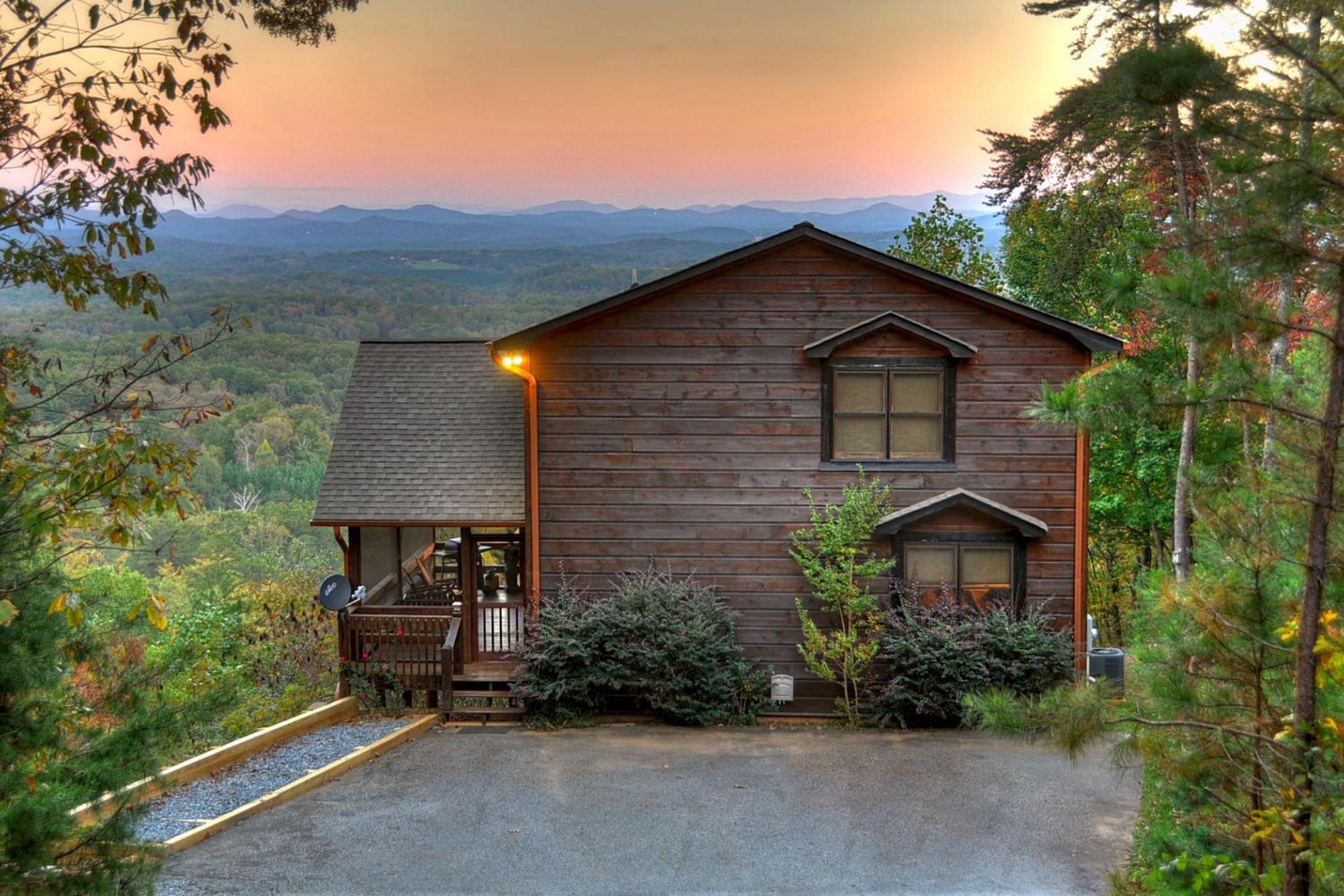 The View Sweeping Mountain Views Gas Fireplace Game Room Hot Tub Blue Ridge Kültér fotó
